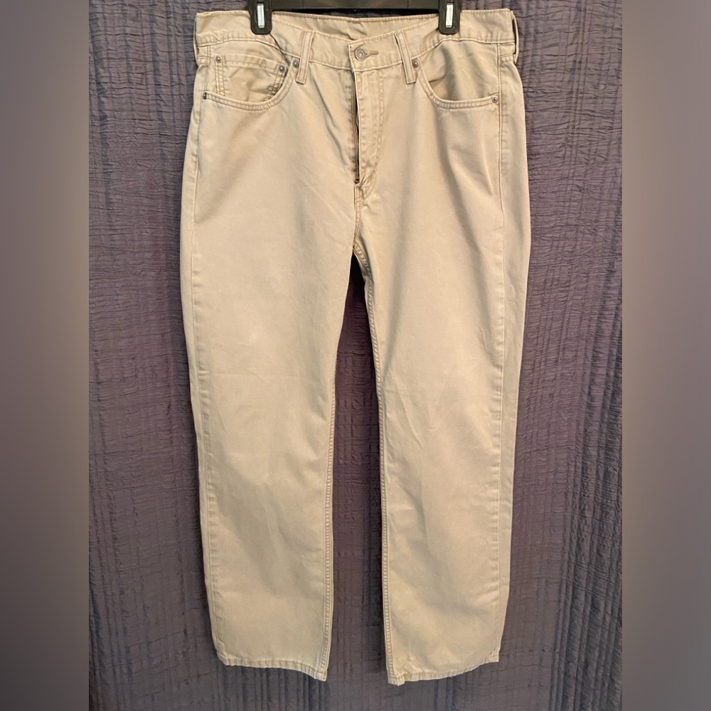Levi’s men’s 514 pants.